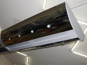 Водяная тепловая завеса